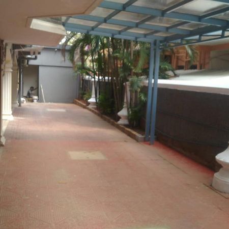 Hotel A.R Residency Chennai Esterno foto