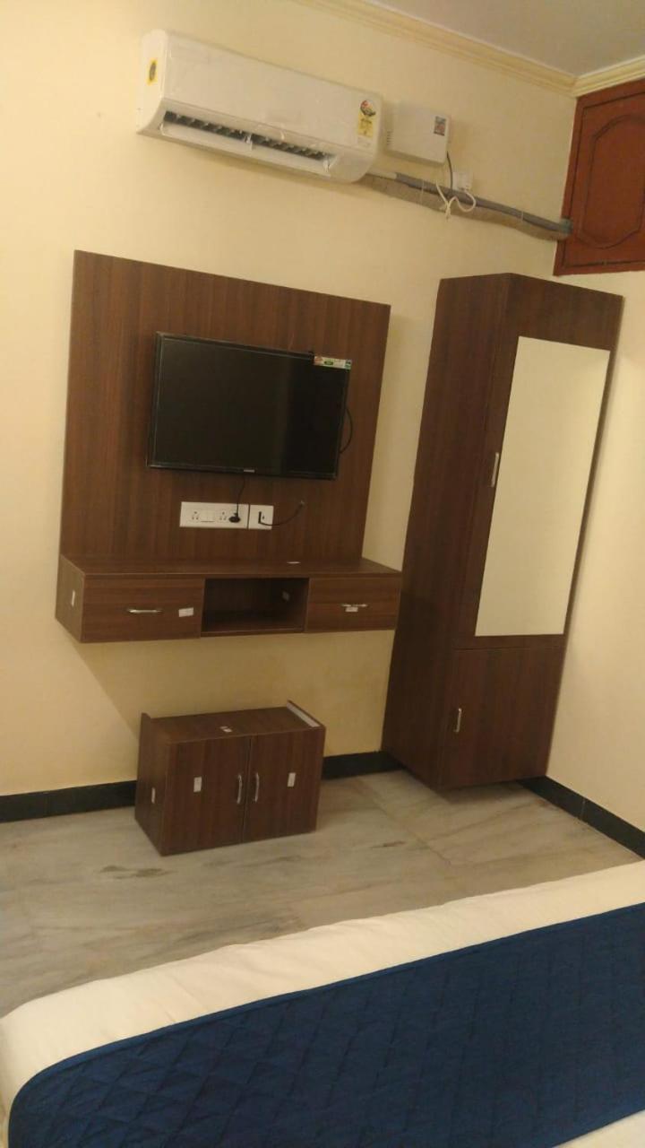 Hotel A.R Residency Chennai Esterno foto